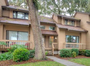 256 Moss Oak Ln, St Simons Island, GA 31522