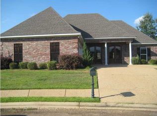 204 Britton Ct, Byram, MS 39272