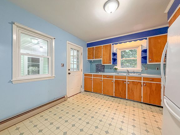 5th image of 58 Little Avenue