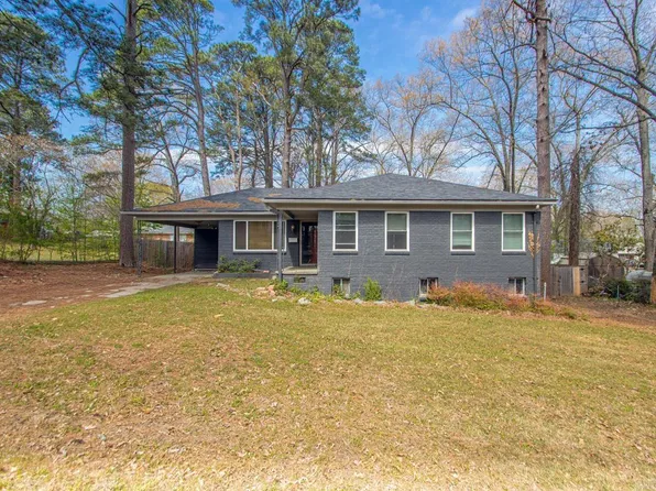 1110 Oakwood Dr, Benton, AR 72015