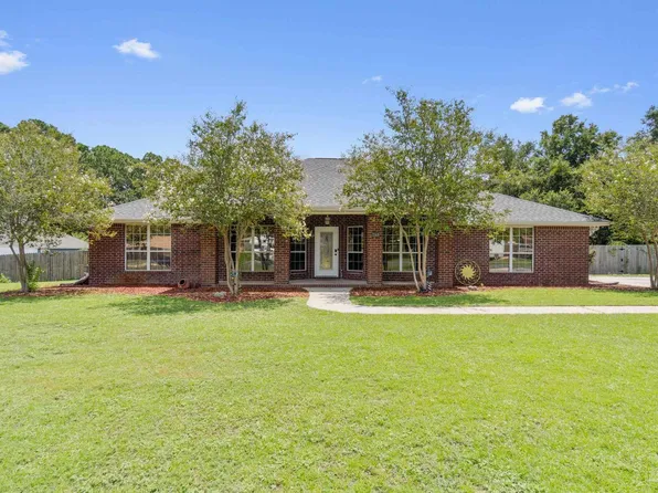 7369 Calle Ln, Navarre, FL 32566