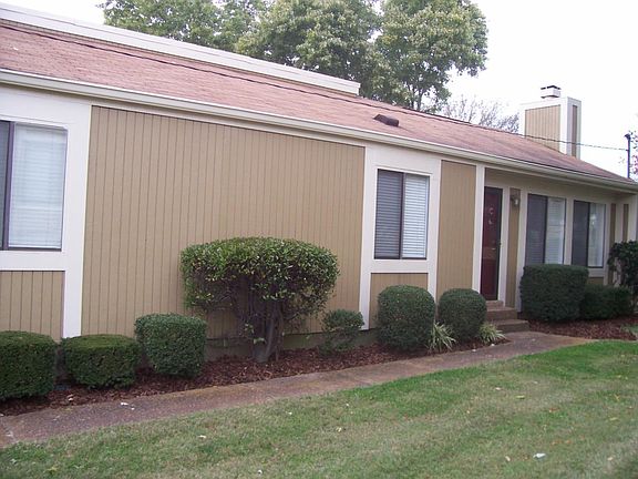 Off street front entry