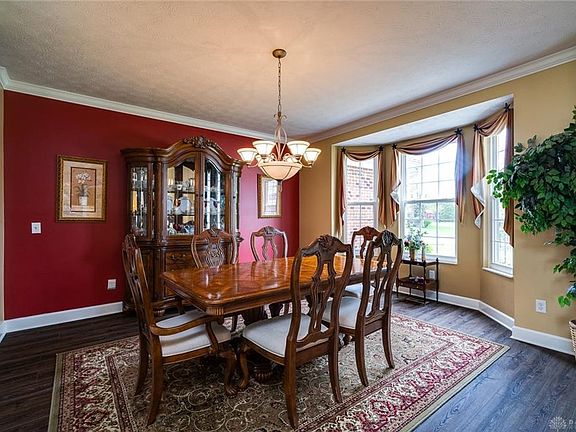 3rd image of 3161 Seton Hill Dr