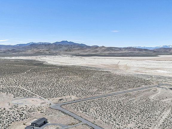 2nd image of 49 Desert Wells Cir