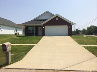 100 N Osprey Ct, Vine Grove, KY 40175