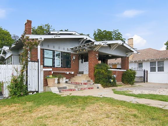 4th image of 2929 E Lancaster Ave