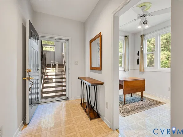304 Water Pointe Ln, Midlothian, VA 23112