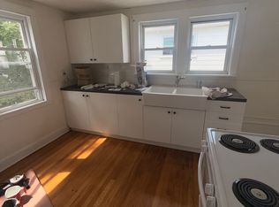 17 Lawn Ave #1, Quincy, MA 02169