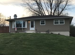 6383 Creston Rd SW, Canton, OH 44706