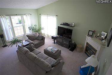 2nd image of 3412 Beaumont Dr