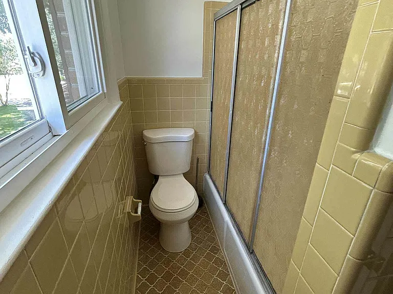 111 Arbor Rd — Photo 30