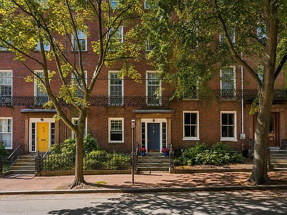 3rd image of 94 Park Street #3