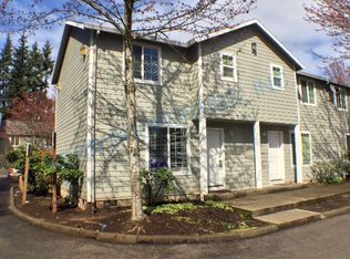 433 SE 136th Ave APT 4, Portland, OR 97233