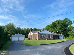 4836 Buckeye Rd, Emmaus, PA 18049