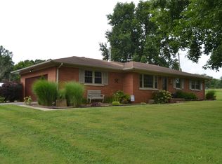 1753 County Road 2600 N, Grayville, IL 62844