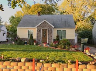 31 33rd St SW, Wyoming, MI 49548