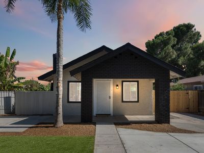 438 E Cortland Ave, Fresno, CA, 93704