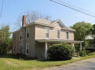707 Wolf St, Narrows, VA 24124
