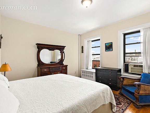 3rd image of 255 Eastern Pkwy APT E9