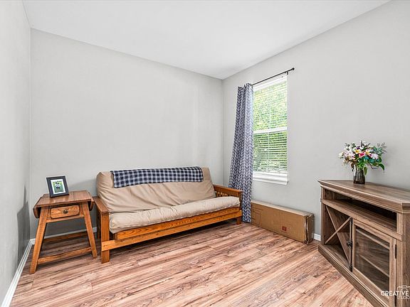 5th image of 786 Bonaventure Dr