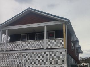 8 Oak Ave, Moundsville, WV 26041