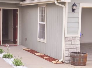 2410 Brooke Bnd, Junction City, KS 66441