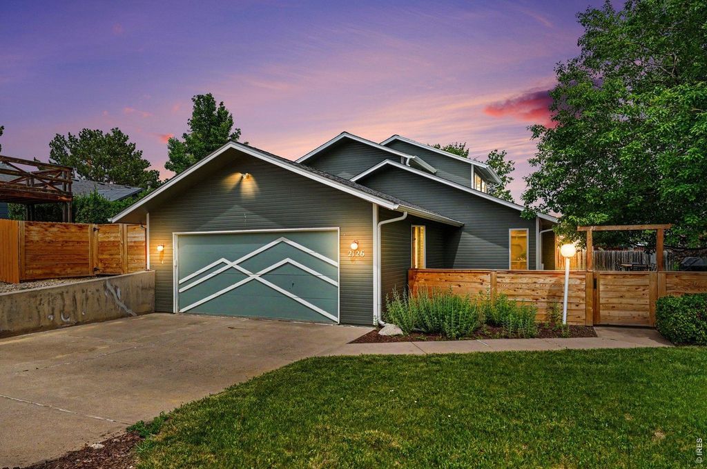 2126 Genoa Ct