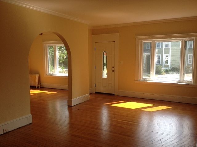 2nd image of 220 Union St