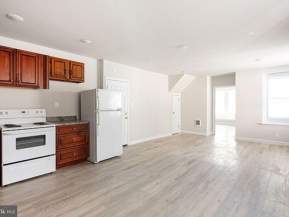 2nd image of 702 E Chelten Ave APT 2