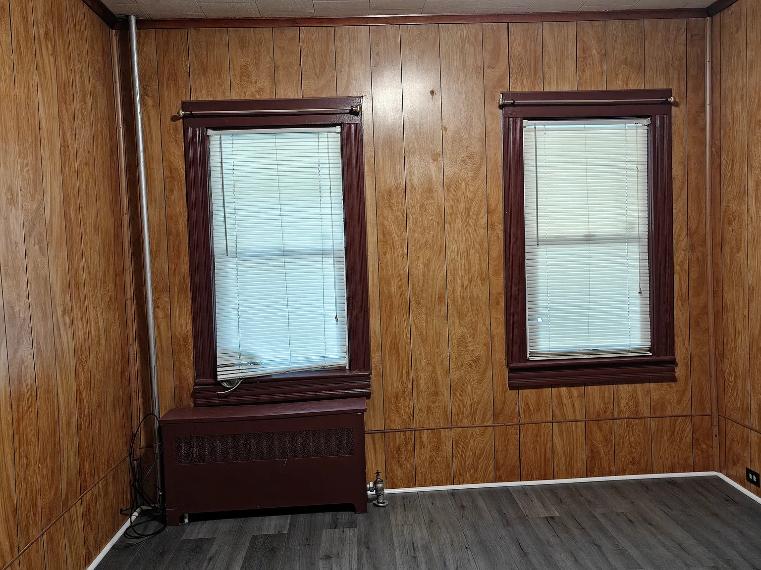 3 bed, $1,550 — Photo 2