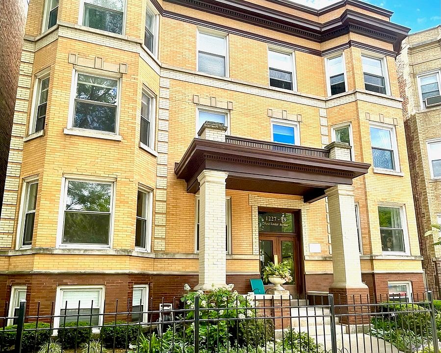 1st image of 1227 W Foster Ave #1E