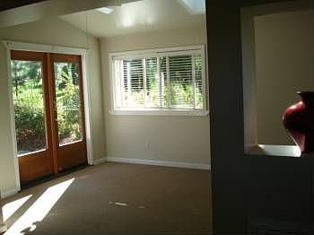 5th image of 6615 Pioneer Dr