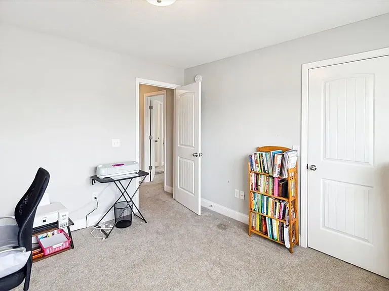 9 Anna Way SE — Photo 38