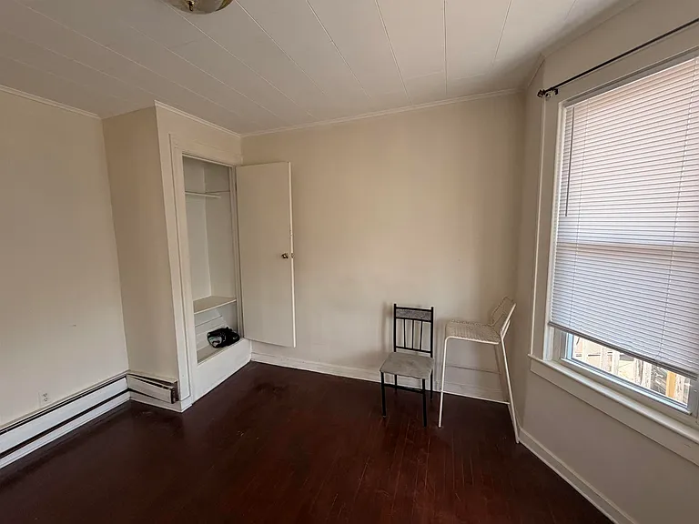 133 W 20th St #3 — Photo 6