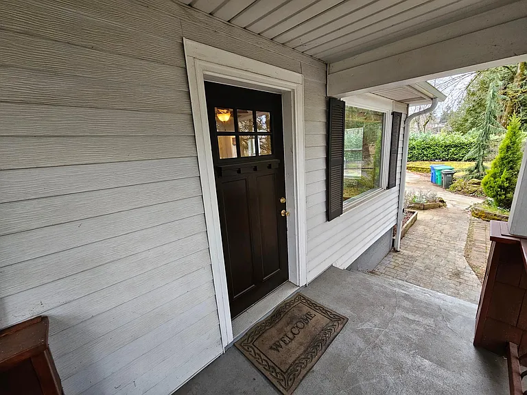 6306 SW 30th Ave — Photo 8