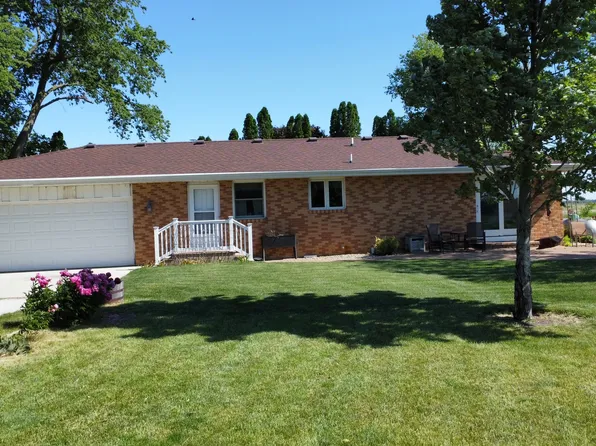 1217 E 2500 North Rd, Ashkum, IL 60911