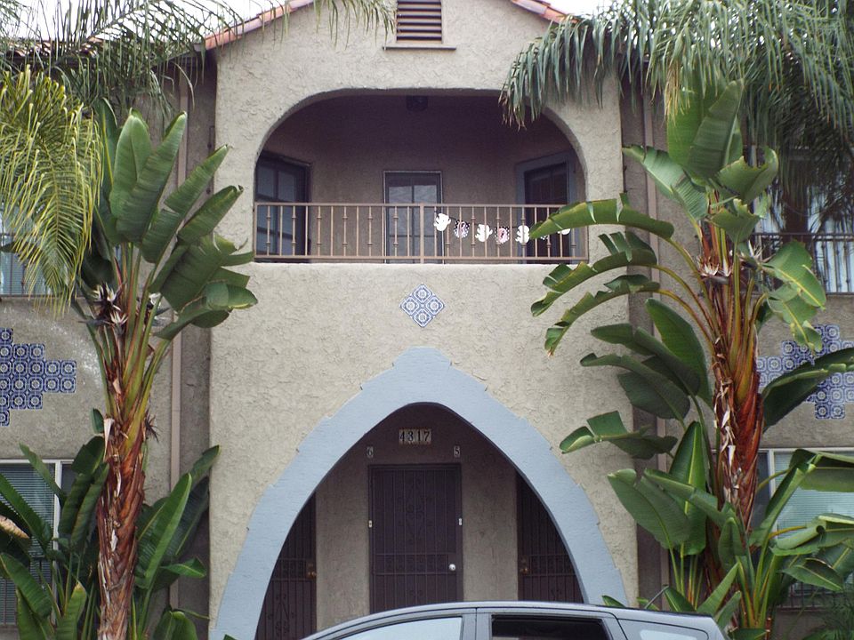 1st image of 4317 E 4th St APT 1