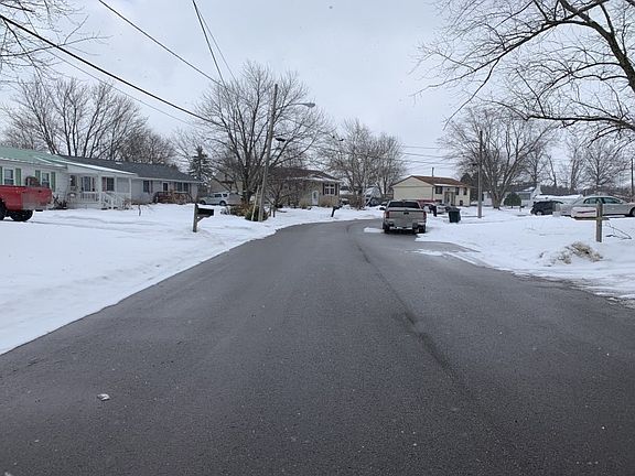 5th image of 1435 McClure St