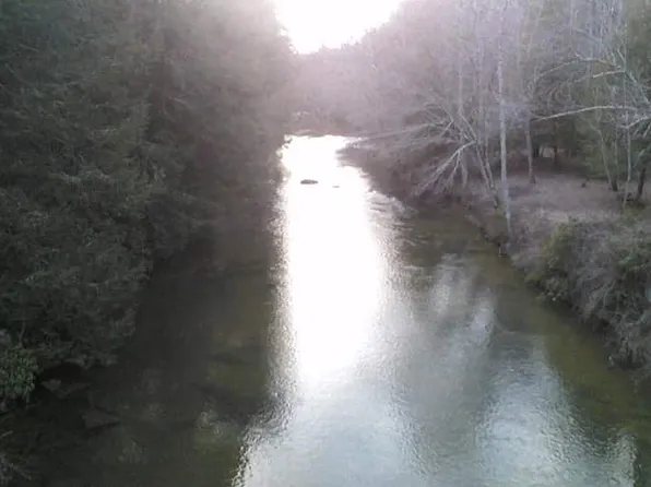 560 River Rd, Crossville, TN 38572