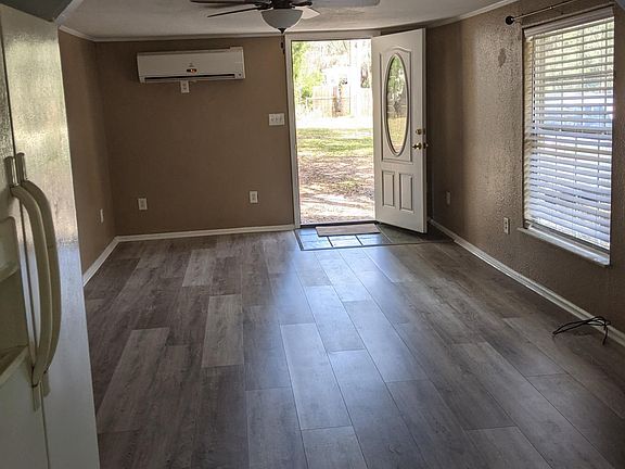 5th image of 6750 E Okeechobee Ct