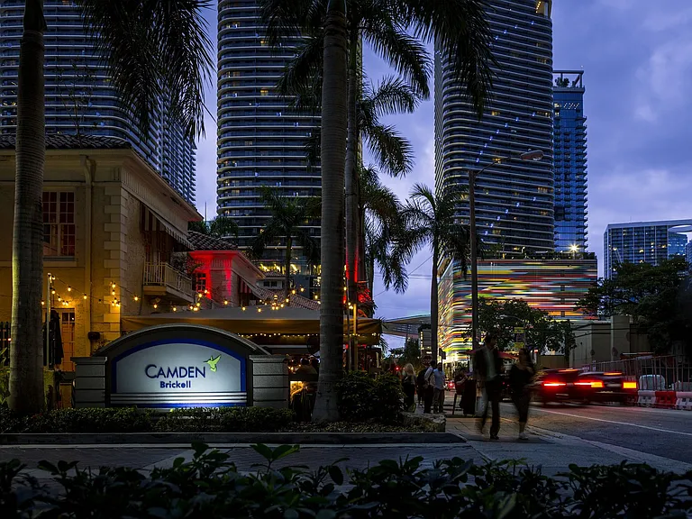 Camden Brickell — Photo 37