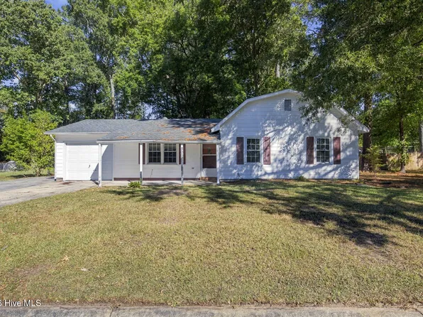 309 Kenwood Drive, Jacksonville, NC 28540