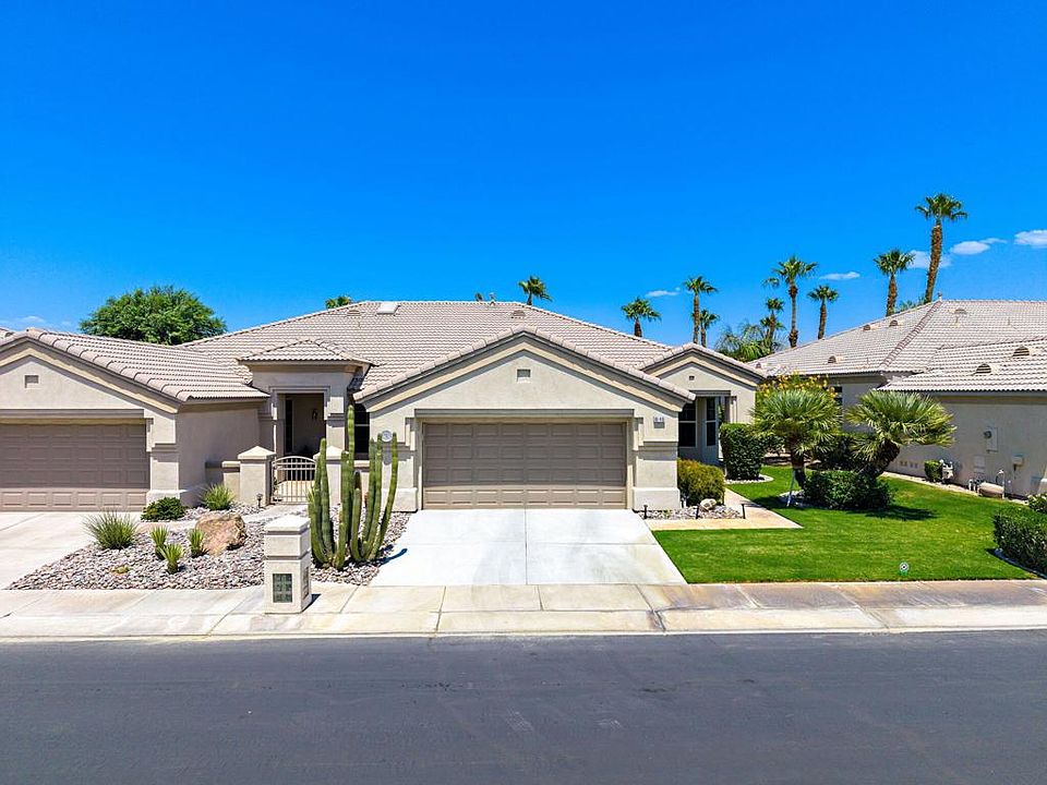1st image of 80418 Portobello Dr