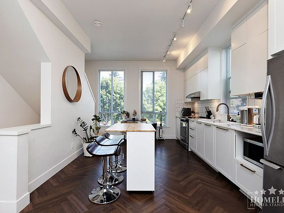 5th image of 15828 27th Ave #17