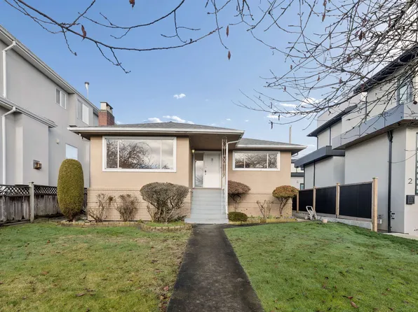 133 W 63rd Ave, Vancouver, BC V5X 2H7