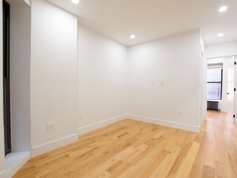 1st image of 247 Mulberry St APT 3E