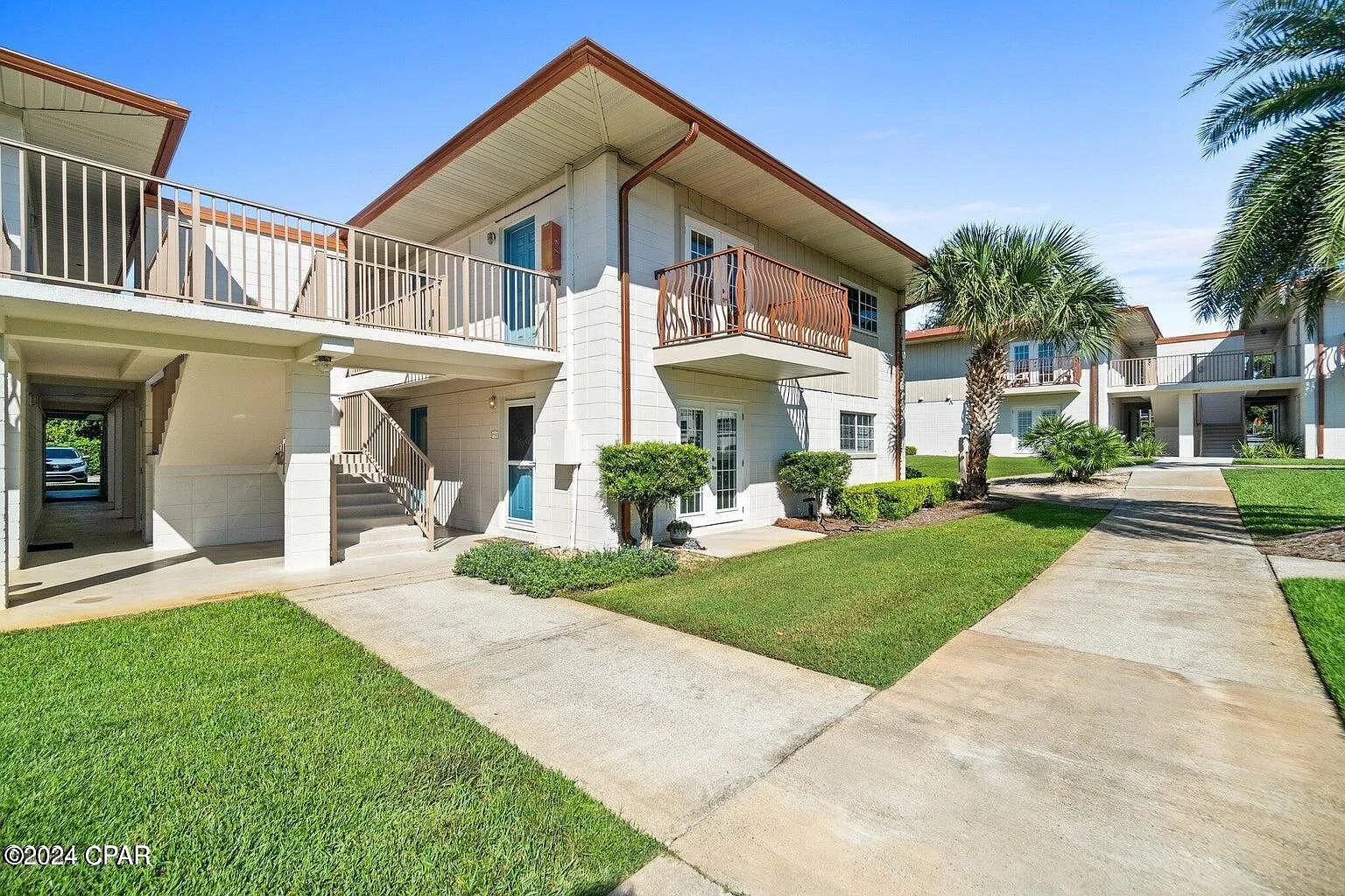 2 bed, 970 sqft, $1,700 — Photo 1