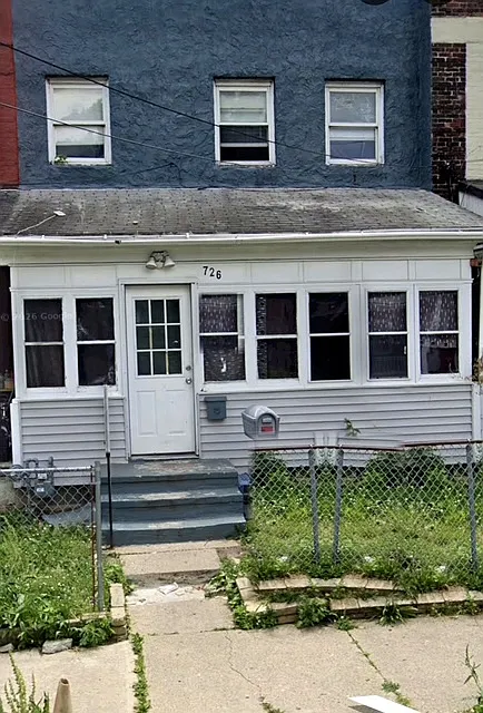 726 Tulip St