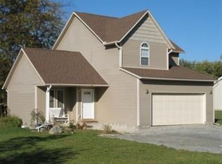 7706 State Route 123, Blanchester, OH 45107