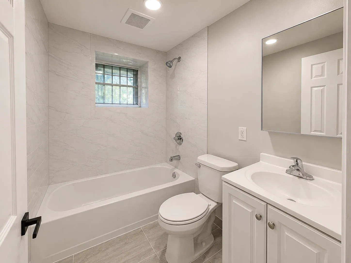 3 bed, 2.0 bath, 1500 sqft, $3,680 — Photo 4